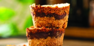 Delicious Mini Zesty Date Cakes