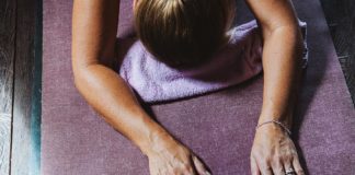 Why Hot Yoga Makes You Feel Dizzy