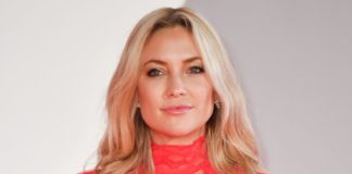 Kate Hudson Just Made a Tough Pilates Move Look Easy — Here's How to Try It at Home