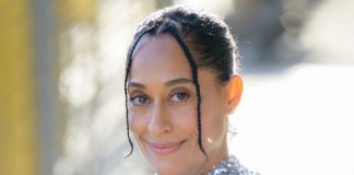 Watch Tracee Ellis Ross Power Through a Battle Rope Exercise
