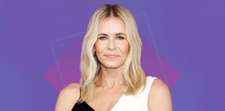 Chelsea Handler Made This Impressive Core Exercise Look Easy