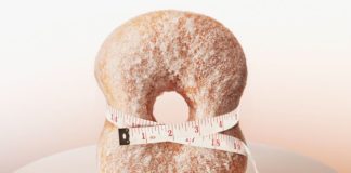 Exactly How to Cut Calories to Lose Weight Safely