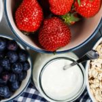 What to Eat for Breakfast When You Wake Up Feeling Bloated