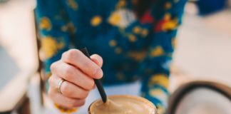 This Coffee Frappé Recipe Is a Delicious Way to Curb Your Starbucks Addiction