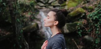 Using Mindfulness When You’re Sick: How-To Guide