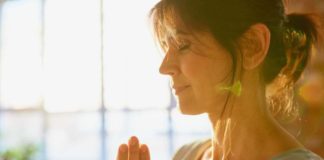 How Learning to Meditate Can Help You Lose Weight