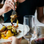 How to Order Healthy Food When You’re at a Restaurant