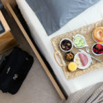 How to Keep Eating Healthy When You Travel