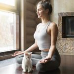 8 Free Yoga Flows That Are Perfect for Your Living Room